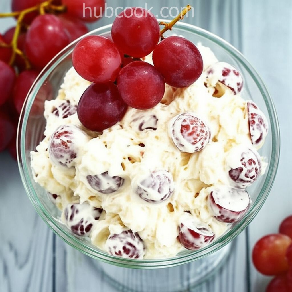 Aunt Nancy's Grape Salad